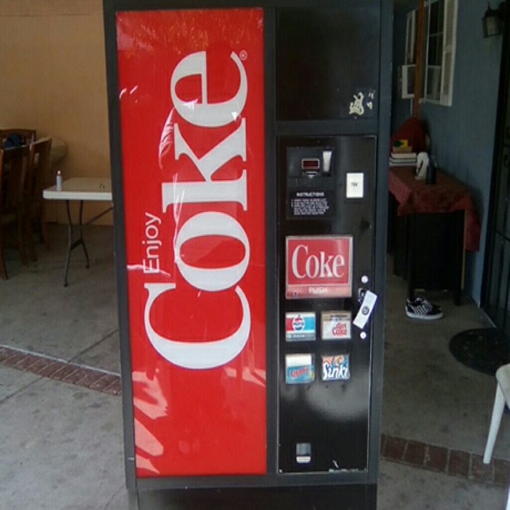 Coca cola vintage vending machine dixie narco inc.
