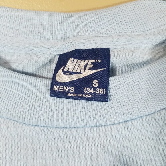 Vintage nike crop top. - Picture 2 of 4