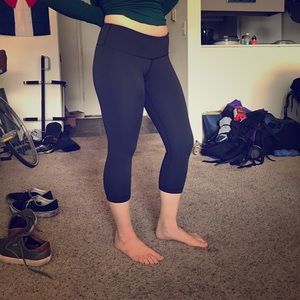 Lululemon crop