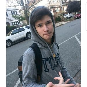 Meet your Posher, Francis