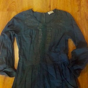 Very Cute "Wrap" mid-calf dress. NWOT.