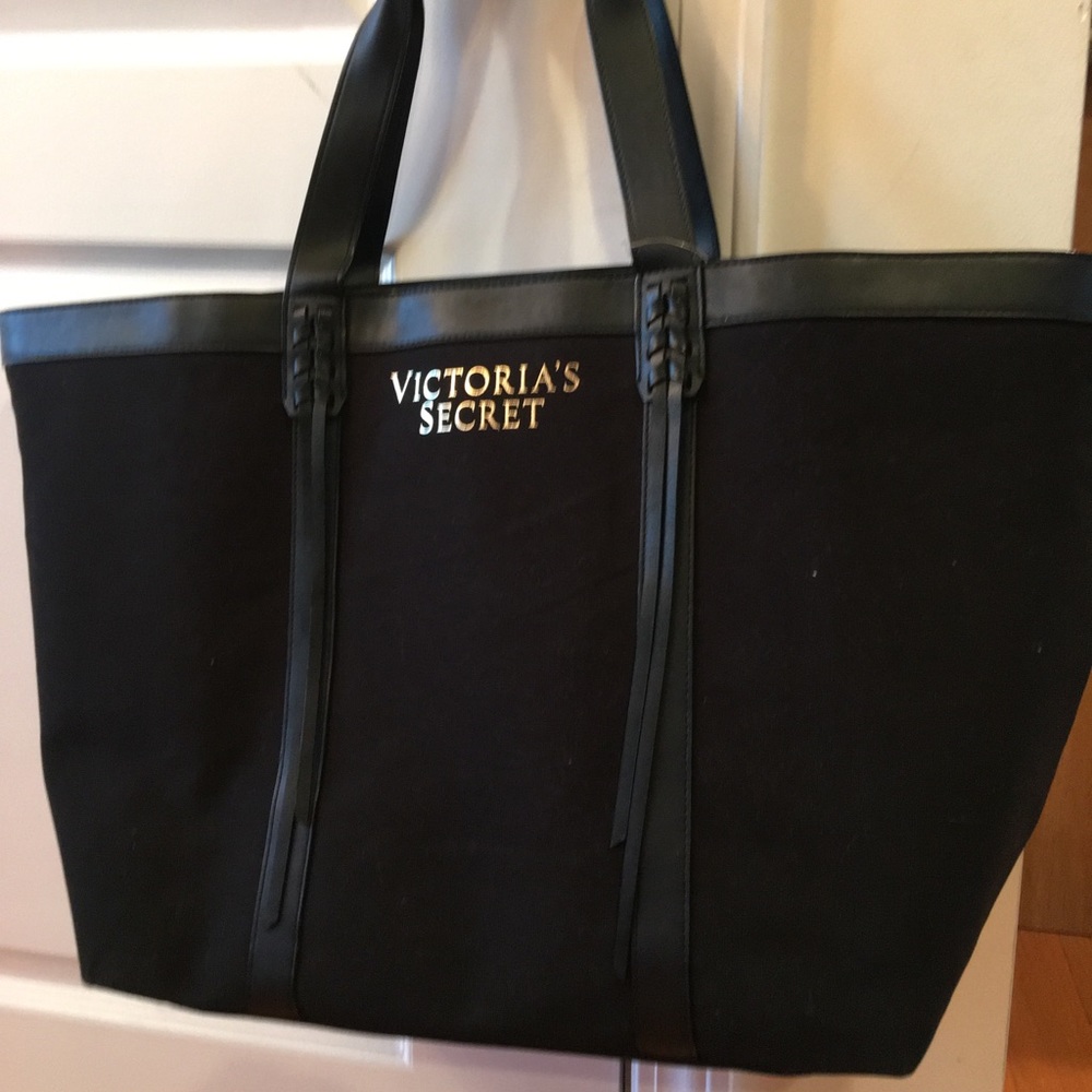 Victoria’s Secret Tote