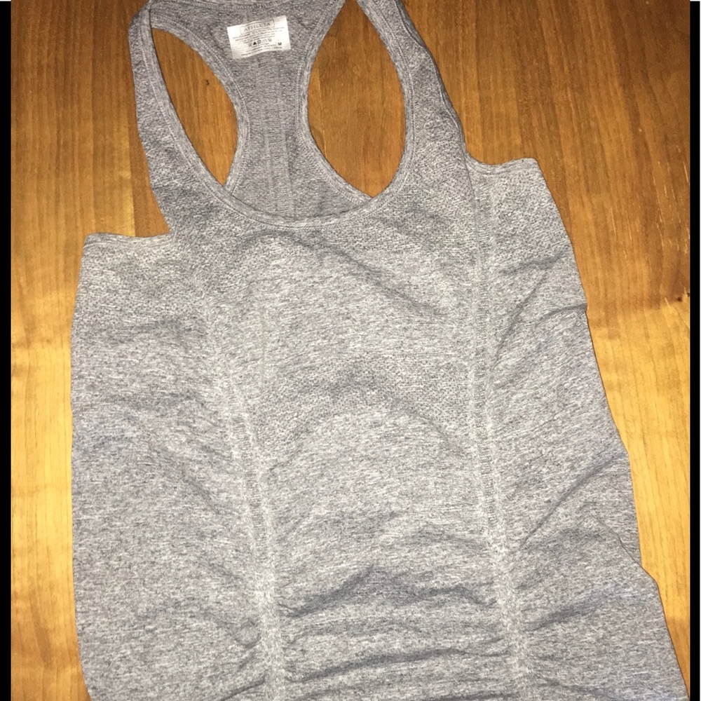 EUC Athleta Runched Tank M Grey
