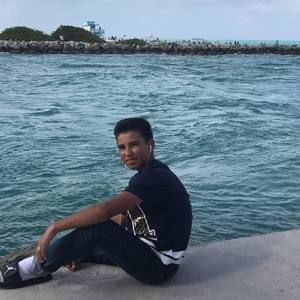 Meet your Posher, Pablo