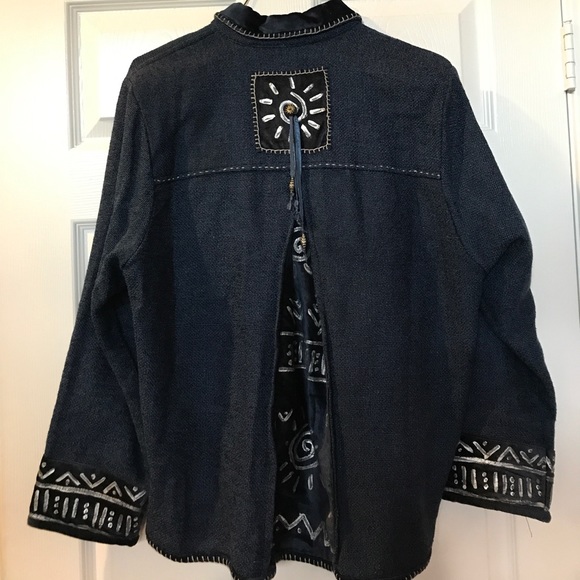 Fun and unique jacket! - Picture 7 of 7