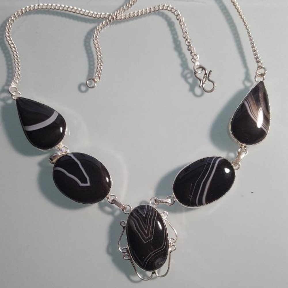 black onyx silver fashion necklace