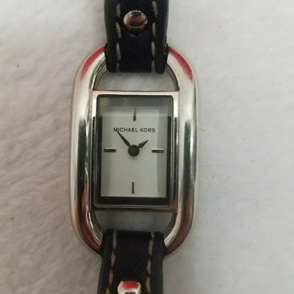 Michael Kors Accessories - MK watch