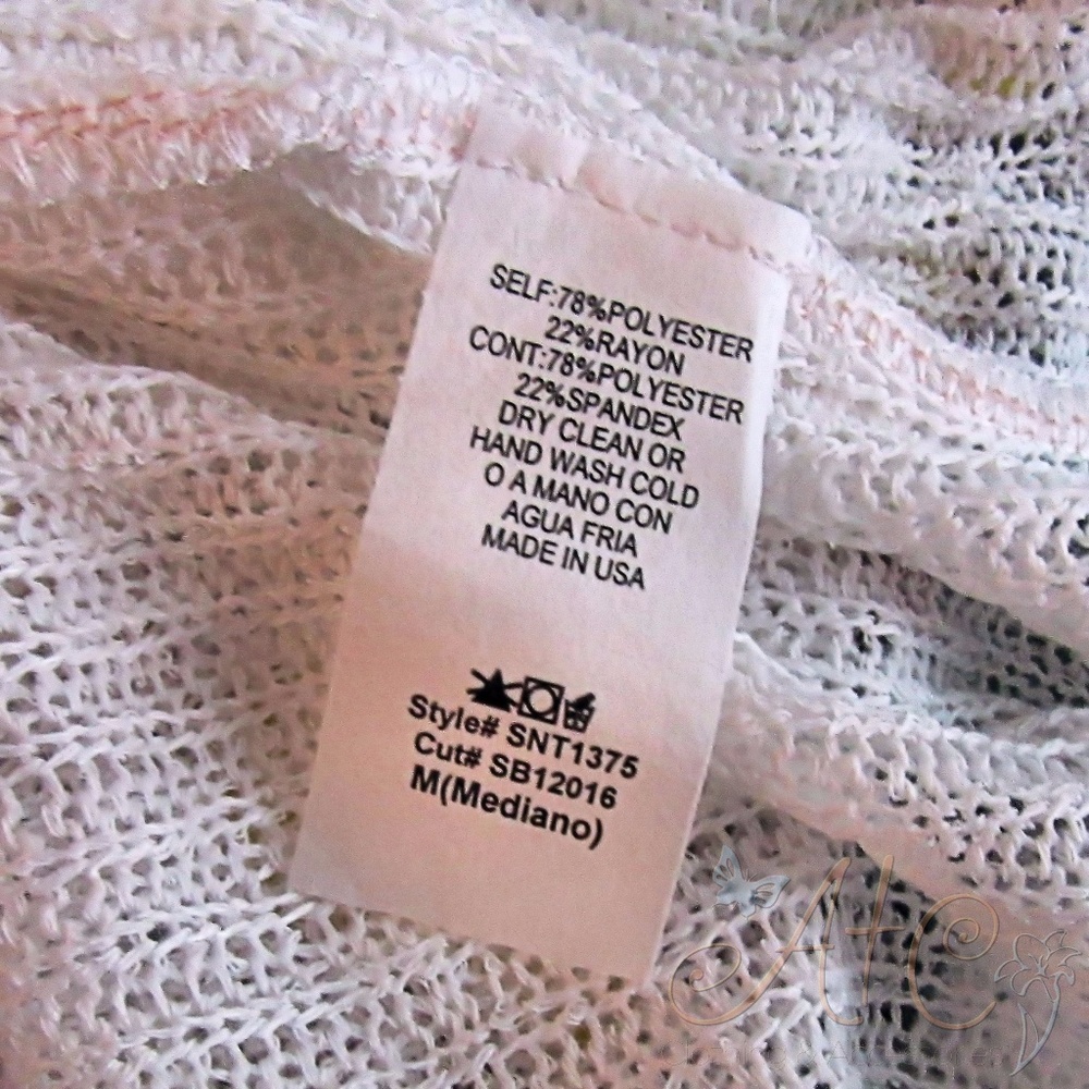Clearance Pink and White Light Weight Sweater Top - Picture 6 of 6