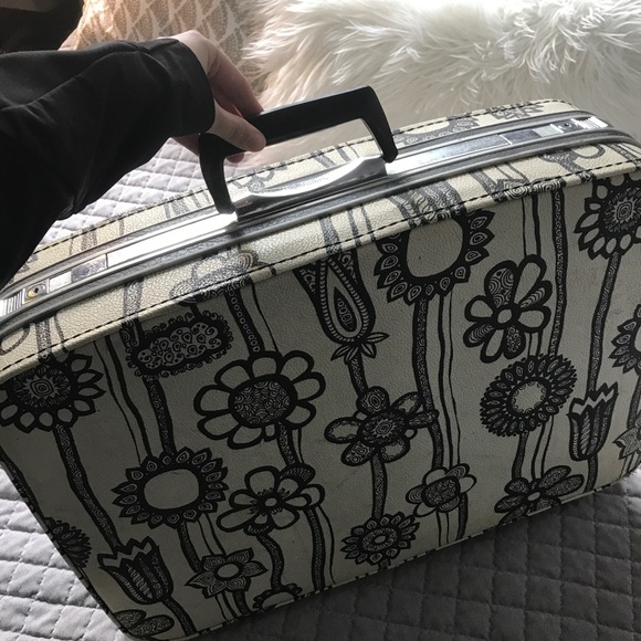 1960s vintage floral samsonite suitcase - Picture 3 of 7