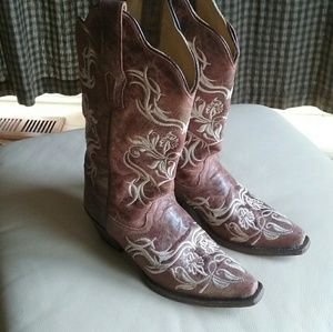 Womens Corral boots size 7