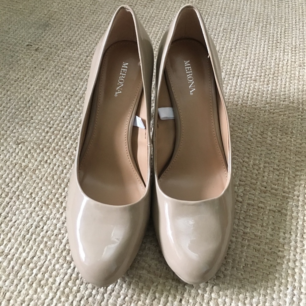 Nude heels