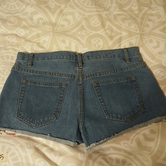 Sale) Forever21 shorts - Picture 2 of 4