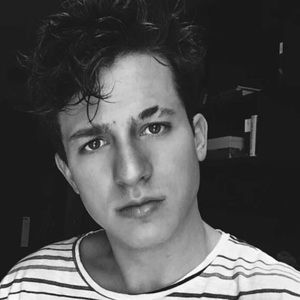 Meet your Posher, Alex