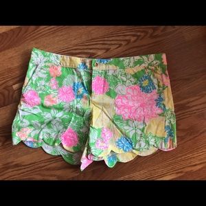 Lilly Pulitzer Buttercup shorts sz 14