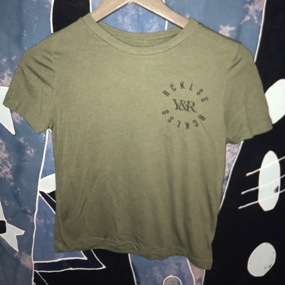 medium green tillys top - Picture 1 of 2