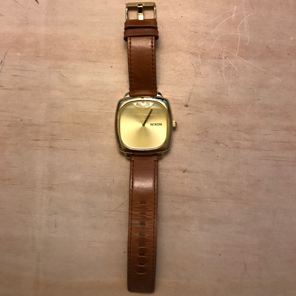 Nixon shutter ss