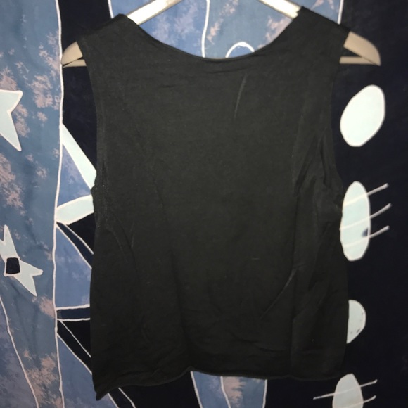 Cut mike running top. Never worn tank. - Picture 2 of 3