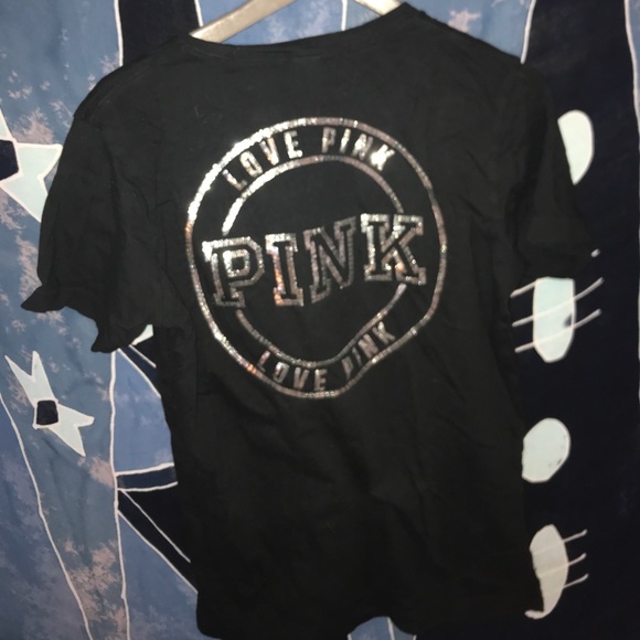 Super cute black PINK brand tee. - Picture 3 of 3