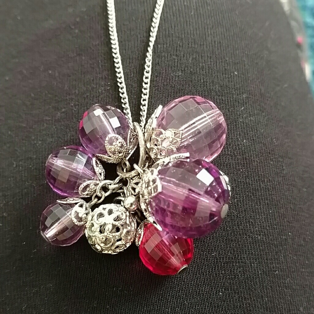 Pendant necklace