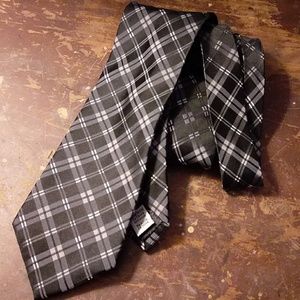 *Gifted* Men's Tie