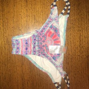 Billabong bikini bottoms