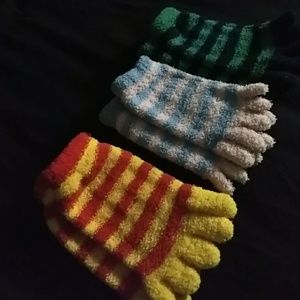 Fuzzy toe sock bundle