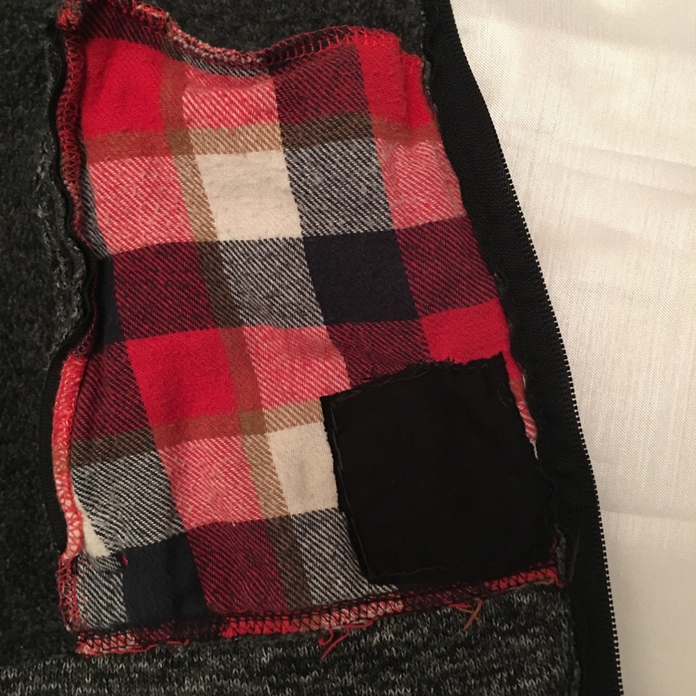 **SOLD**Abercrombie Kids jogger set - Picture 6 of 8