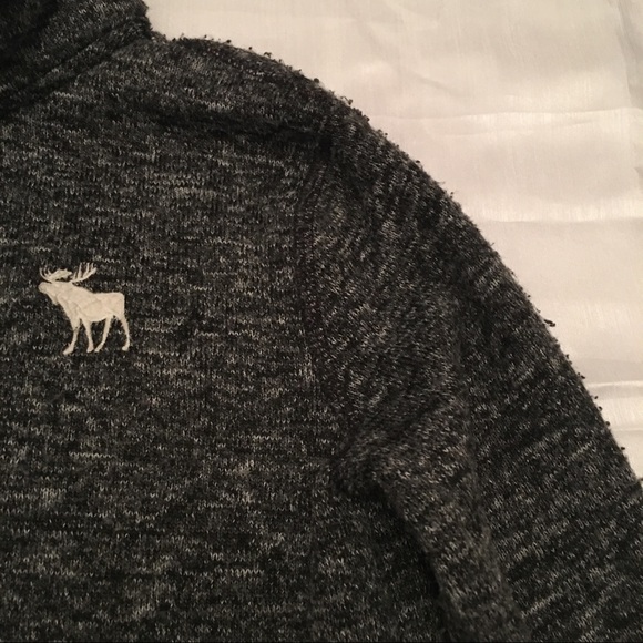 **SOLD**Abercrombie Kids jogger set - Picture 4 of 8