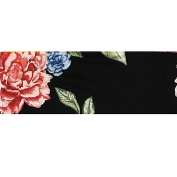 Maxi - Picture 2 of 2