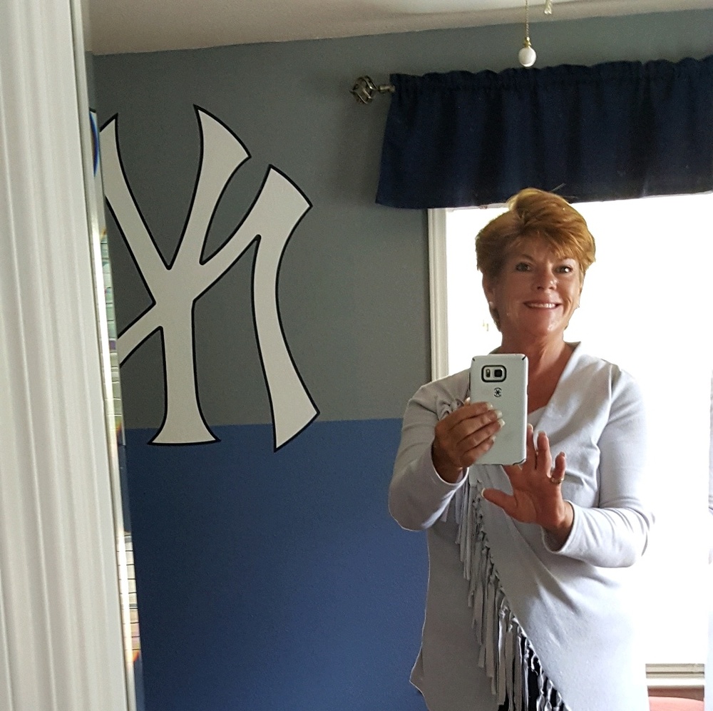 Meet your Posher, Debra