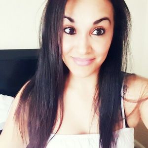 Meet your Posher, Yvette