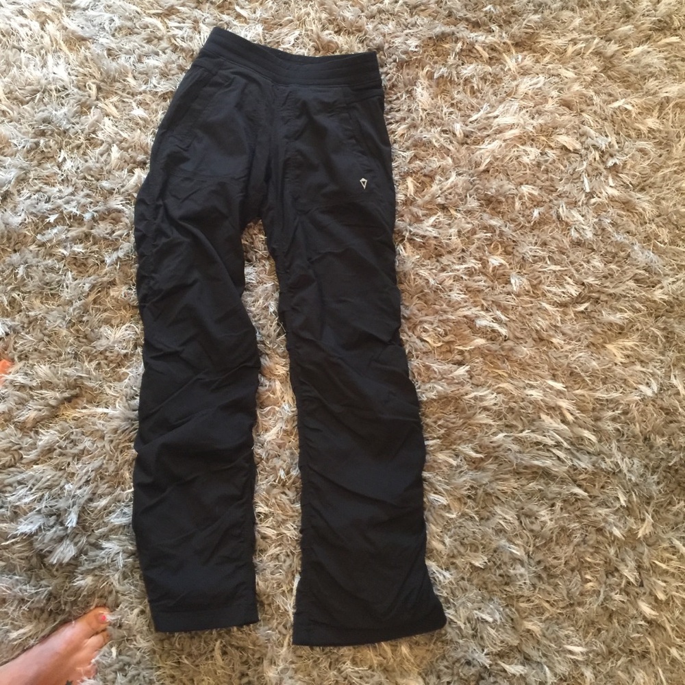 Ivivva studio pants 8