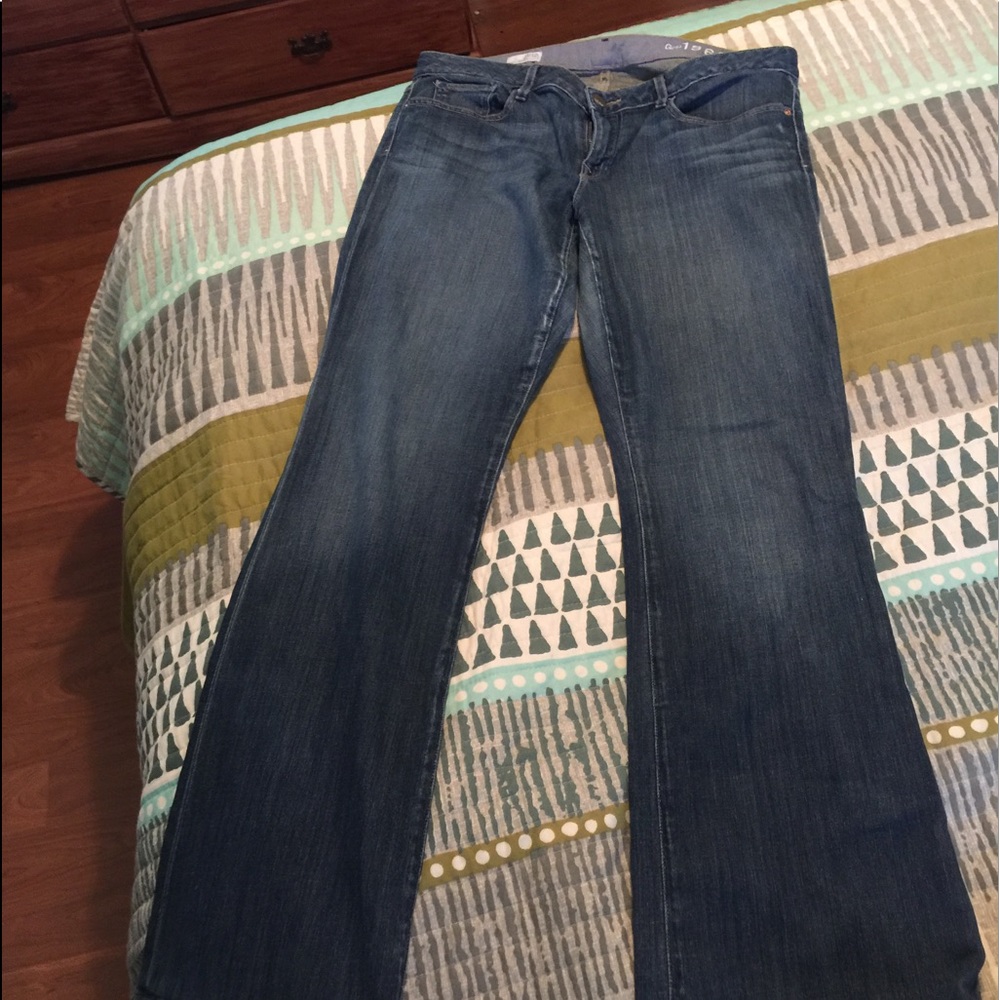 Gap curvy size 31