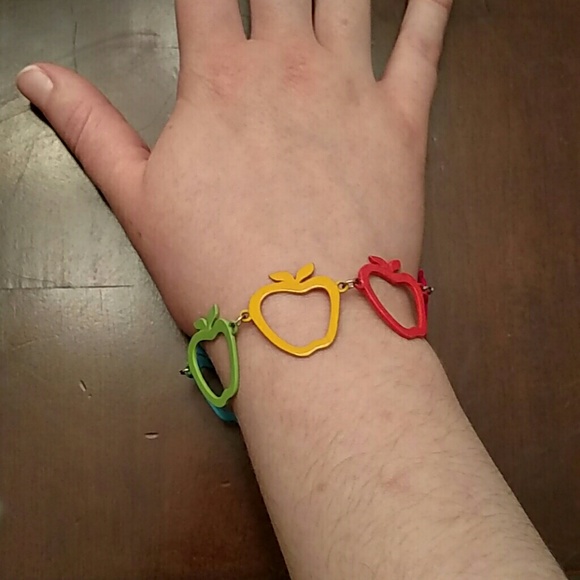 SALE! Apple Bracelet - Picture 3 of 3