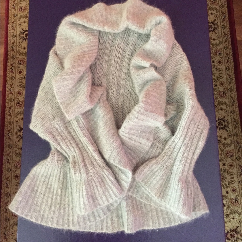 Gorgeous lambswool and angora sweater.