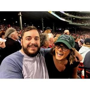 Meet your Posher, Selina