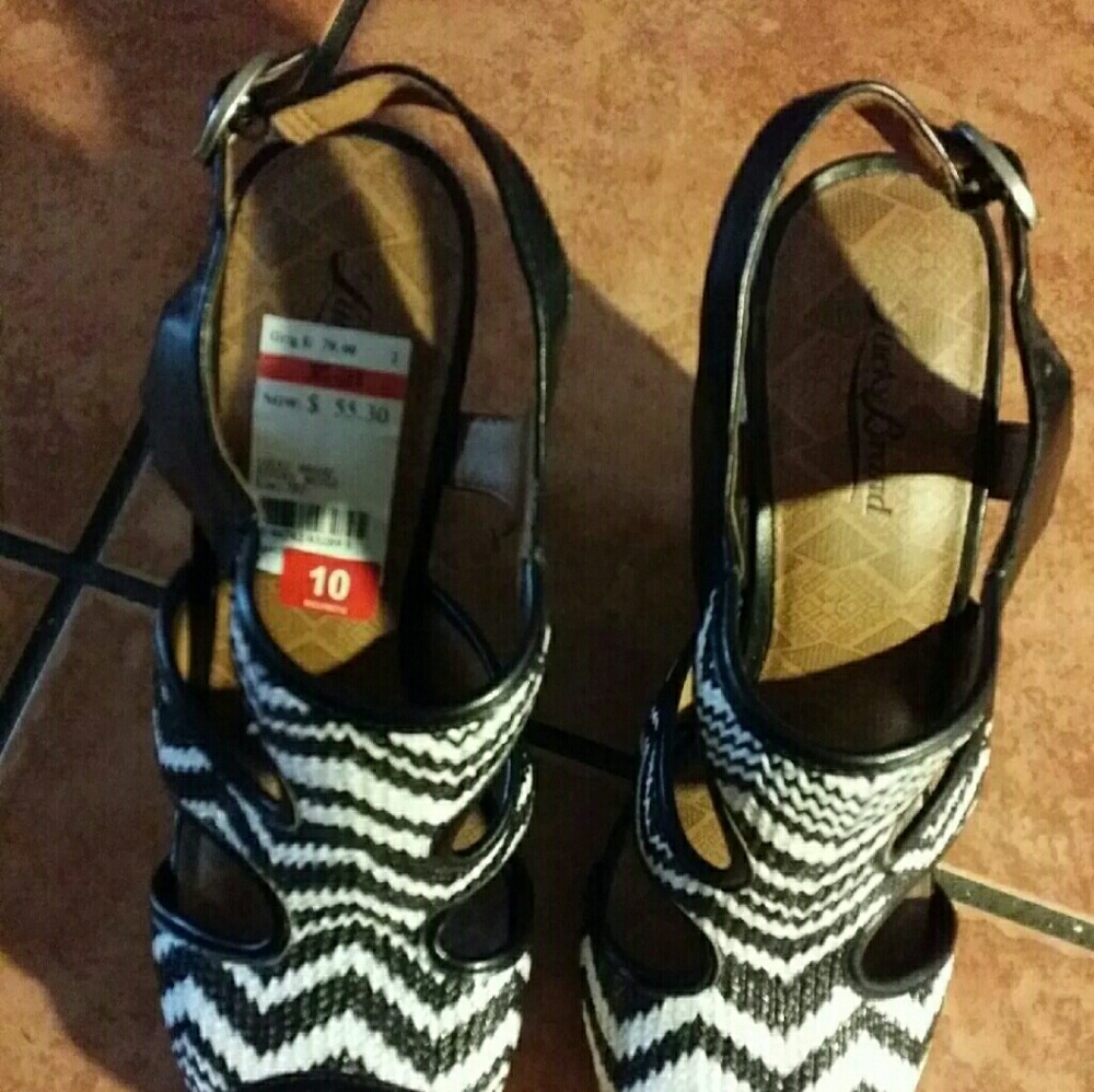 Lucky Brand wedges