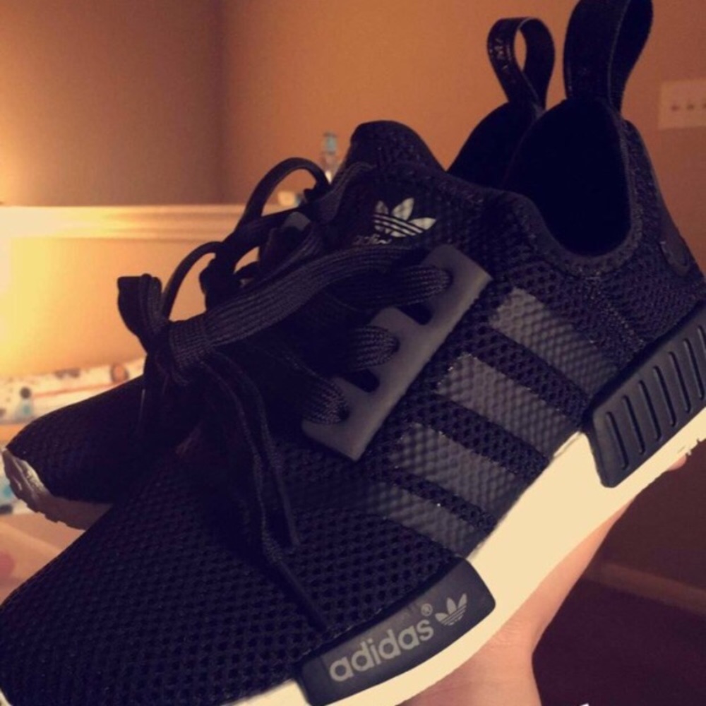 Ultra black nmd R1 fashion adidas shoes