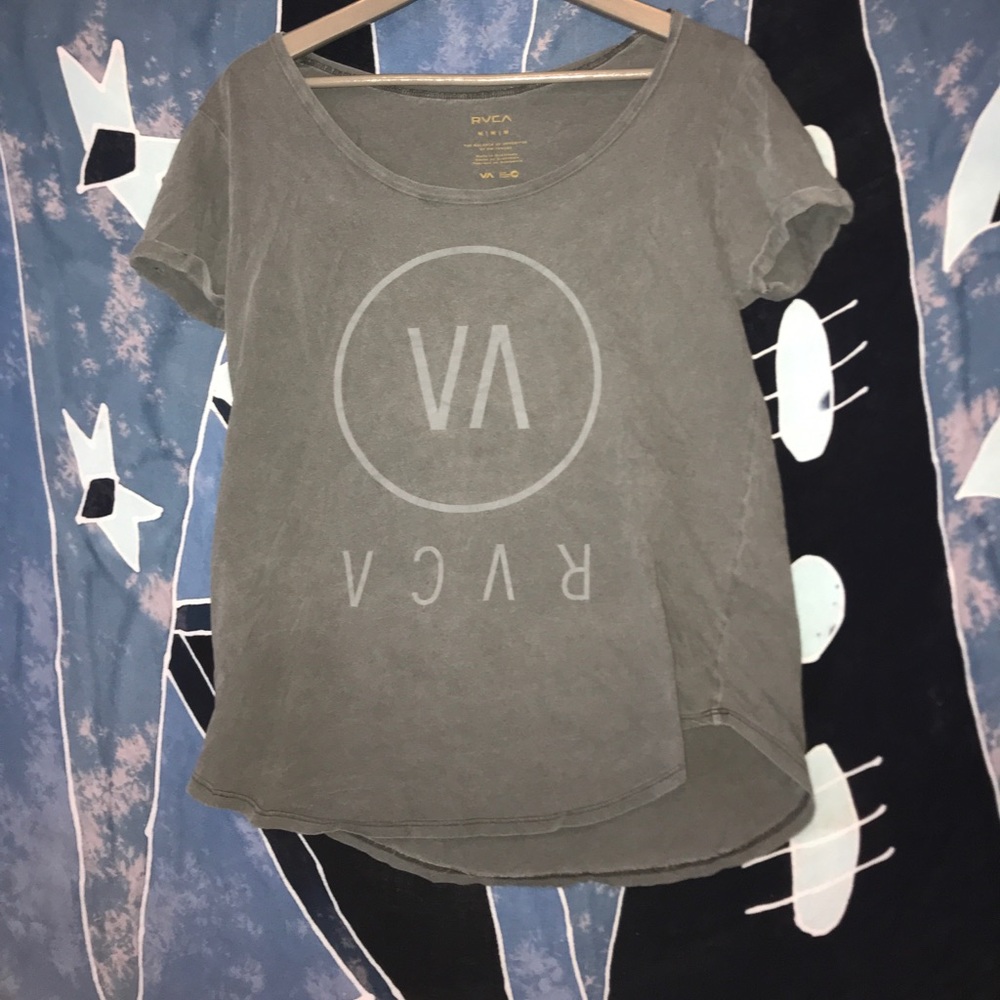 tillys grey RVCA brand shirt.