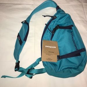 BRAND NEW Patagonia atom sling bag!!