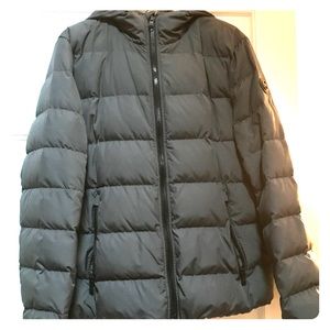 Men's Michael Kors Packable Down Jacket - like new