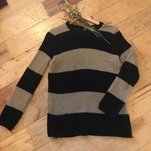 Cable knit sweater
