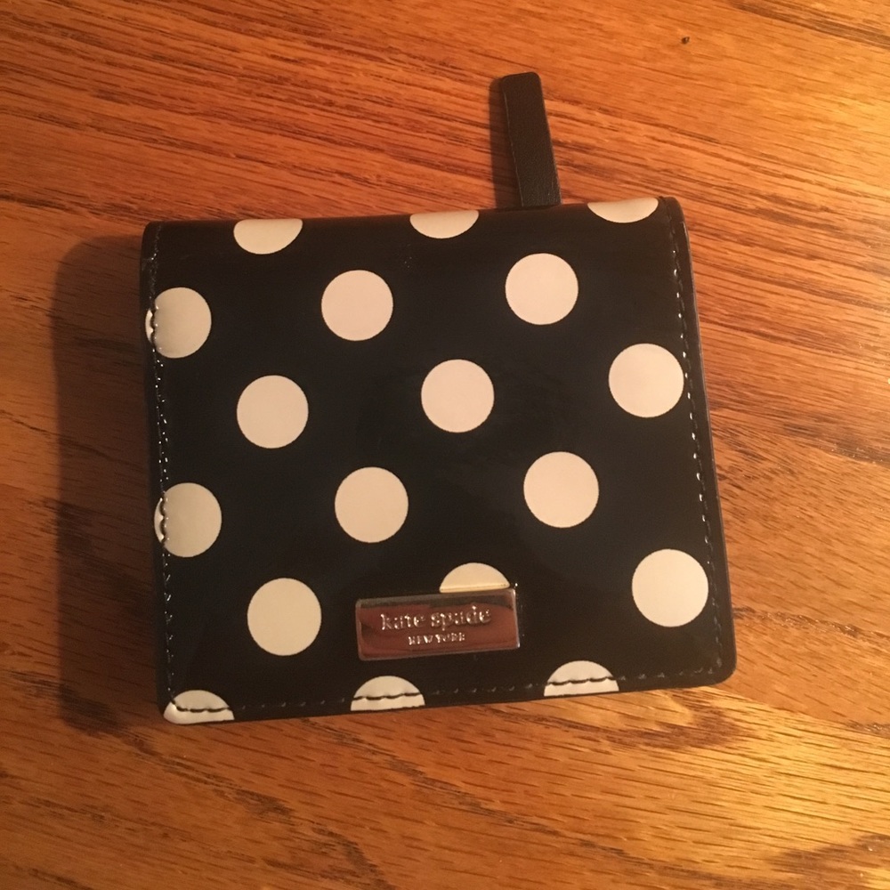 Kate spade Polka Dot wallet