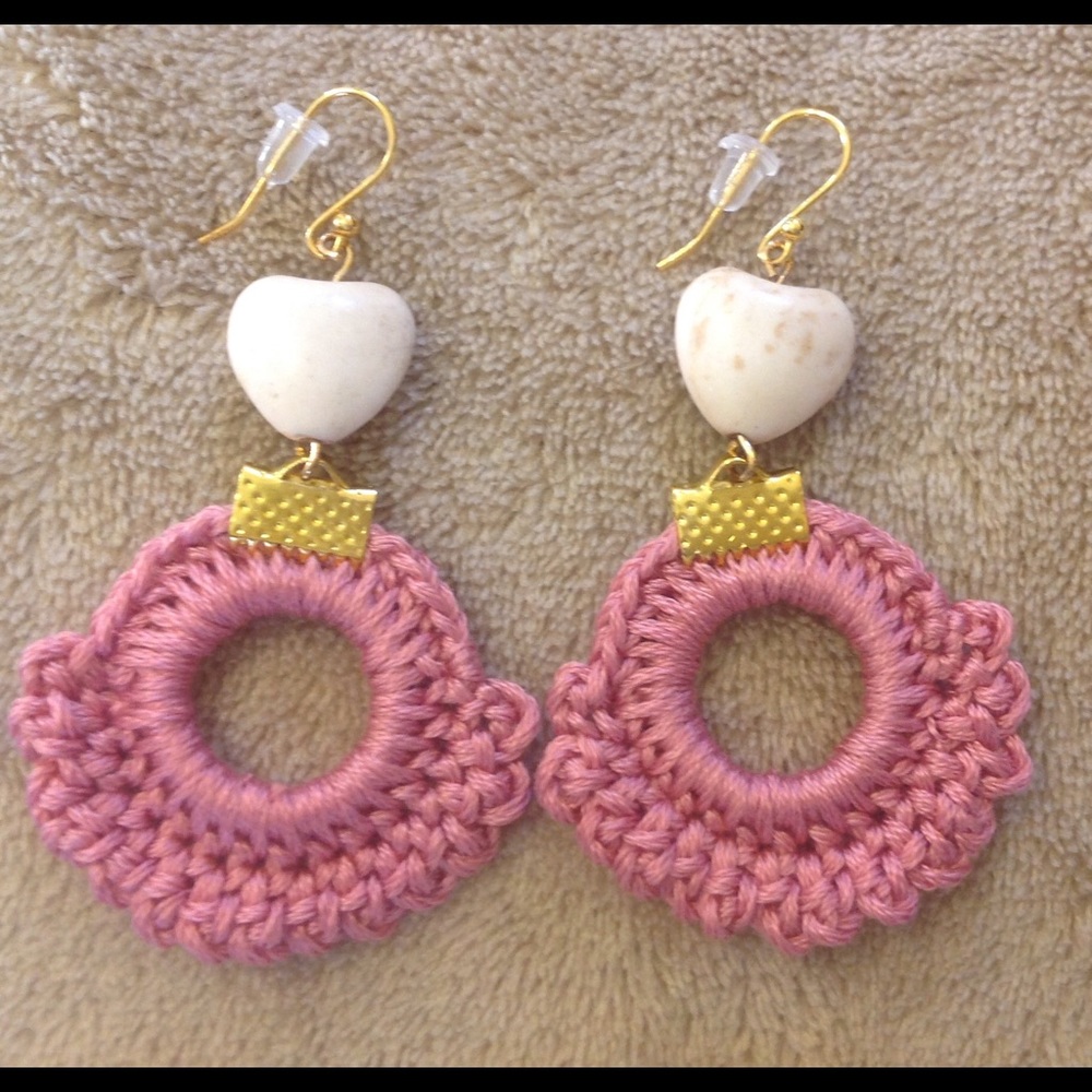 Earrings - Picture 3 of 4