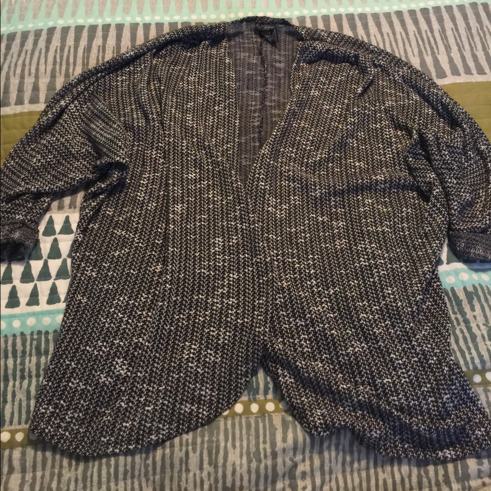 Daytrip cardigan size large