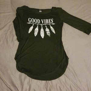 "Good vibes" half sleeve shirt
