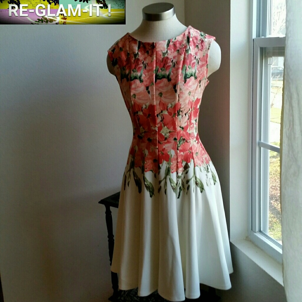 HOST PICK ..GORGEOUS DRESS - Picture 1 of 7