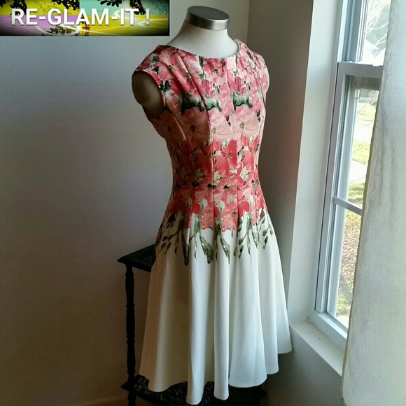 HOST PICK ..GORGEOUS DRESS - Picture 3 of 7