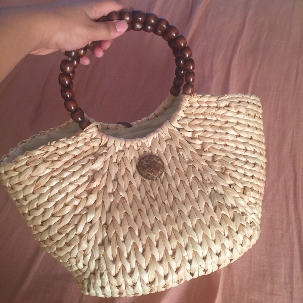 Very sturdy wicker purse