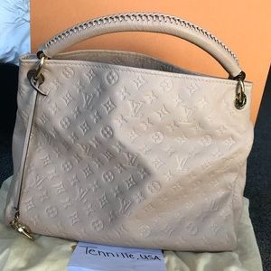 Louis Vuitton Artsy Dune